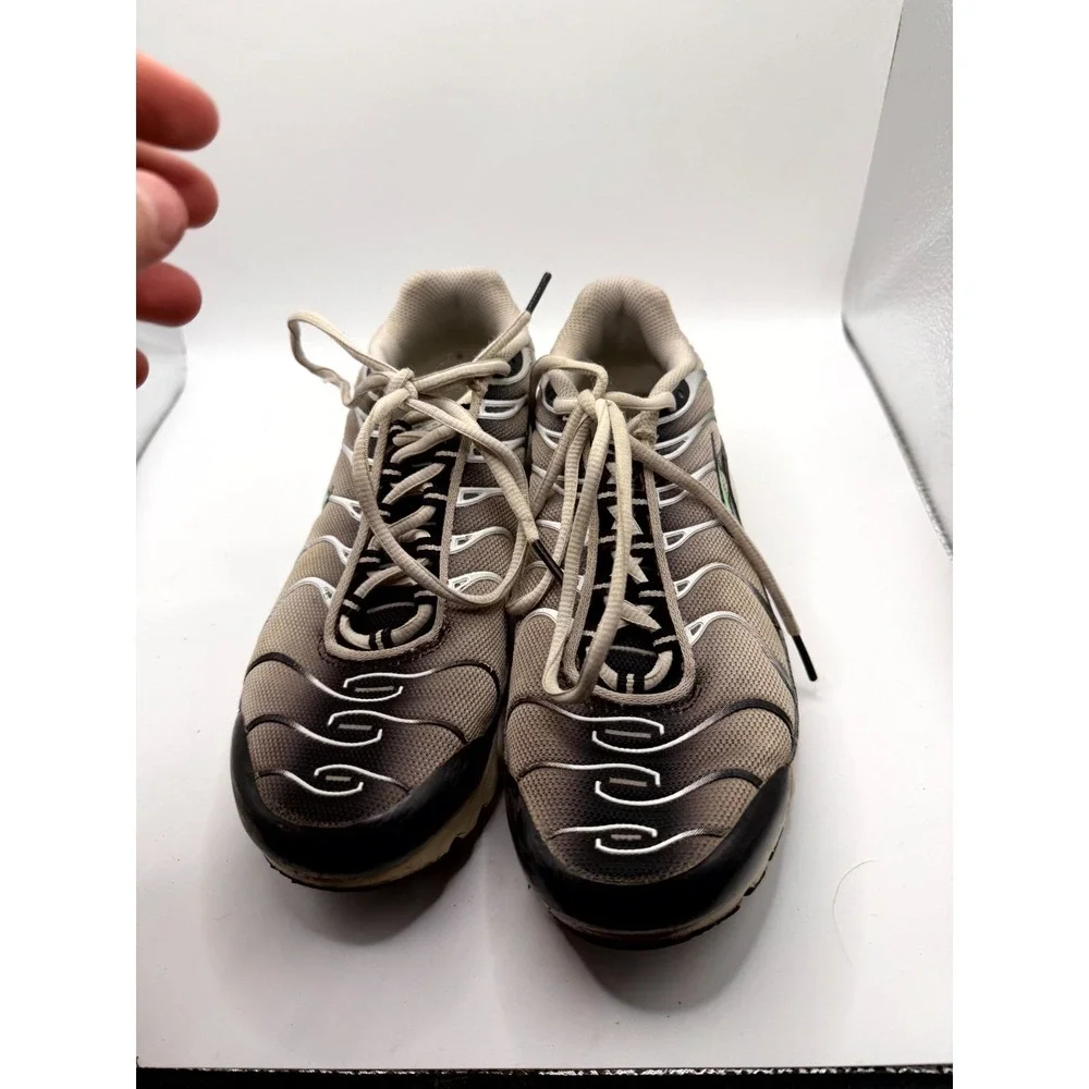 Nike Air Max Plus GS CD0609-106 Kids 5.5 Sneaker White Mint Mesh Running Shoes‎
